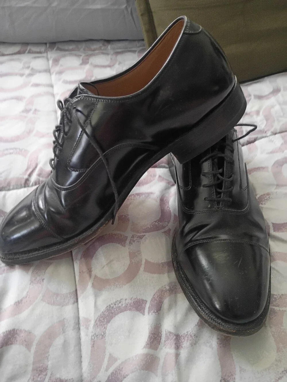 Johnston & Murphy elegant leather
